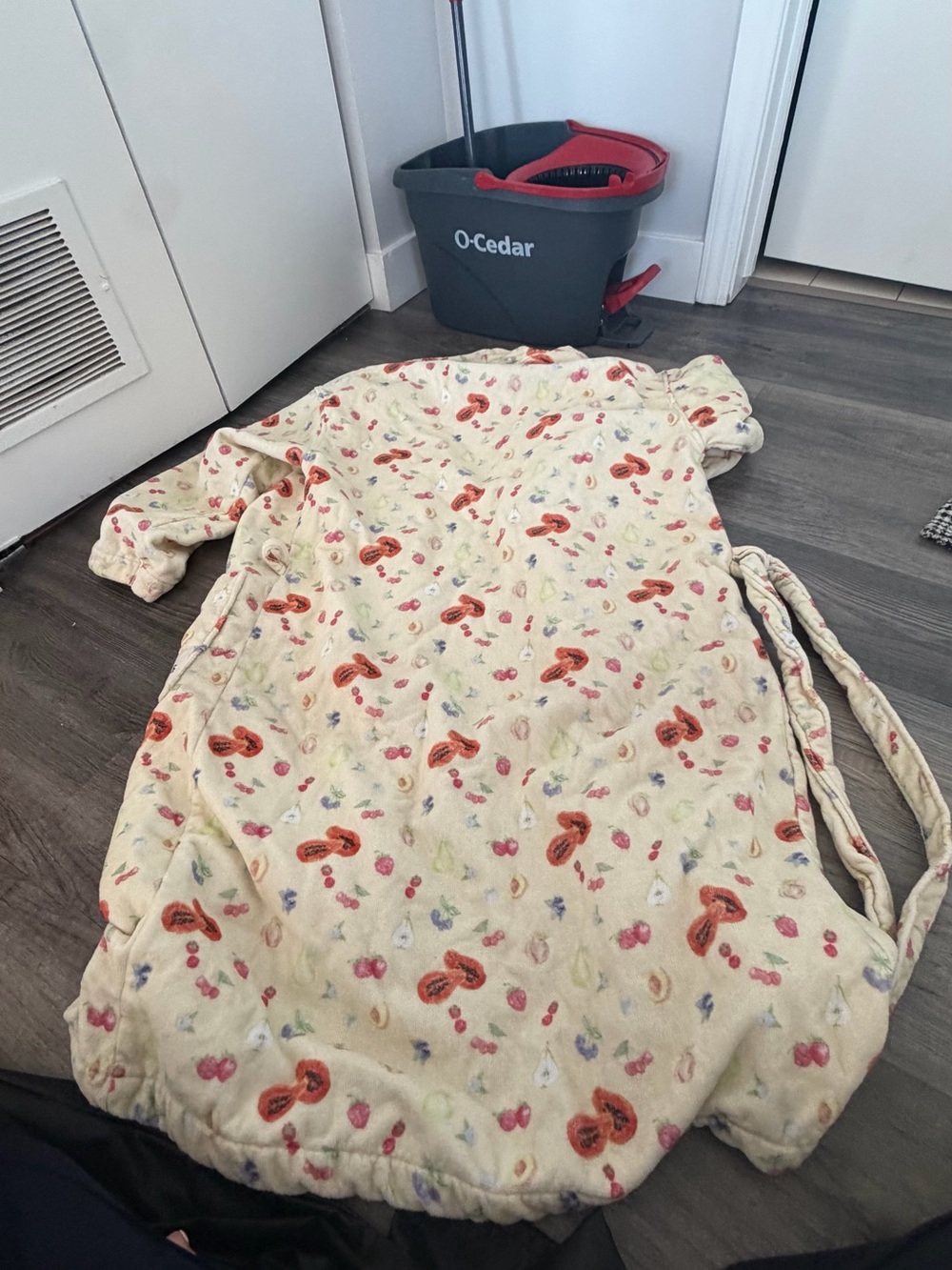 Djerf Avenue Robe